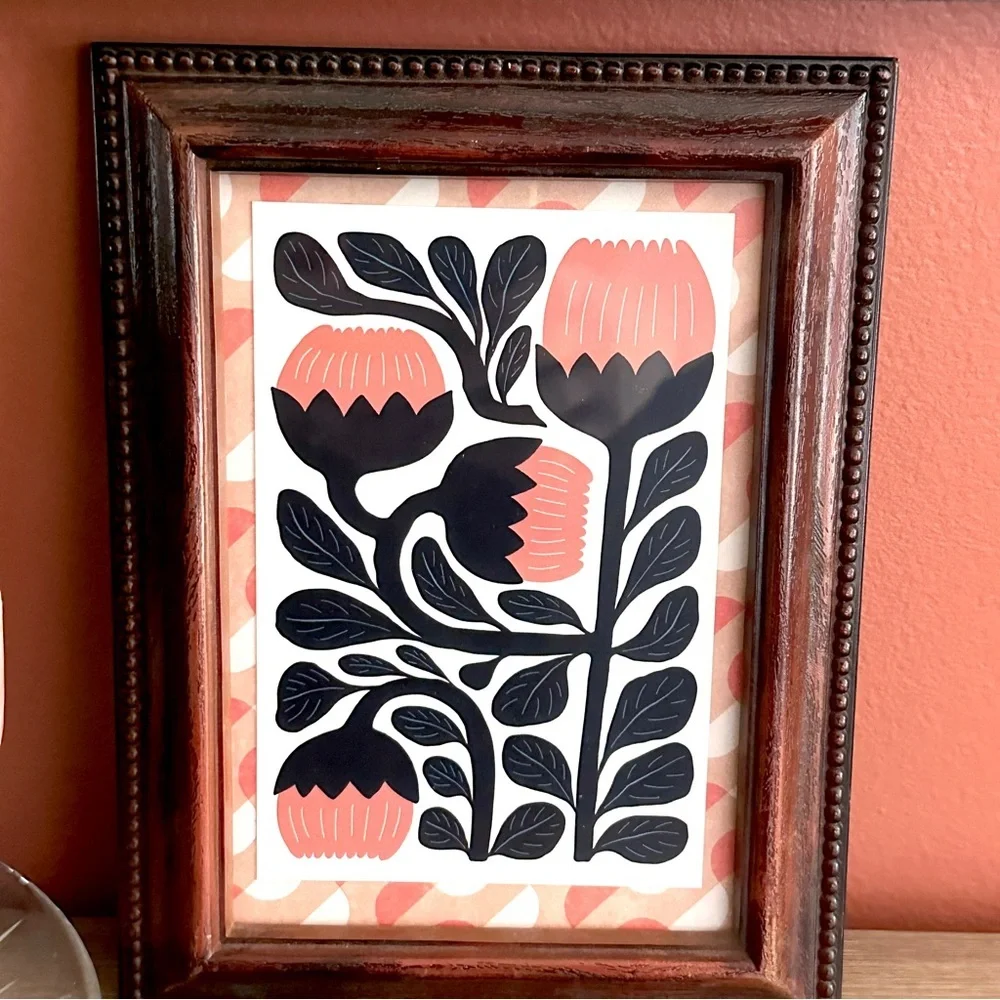Postcard Framed Art Flowers Vintage Style Faux Wood Frame 6.5x8.5” Boho Retro